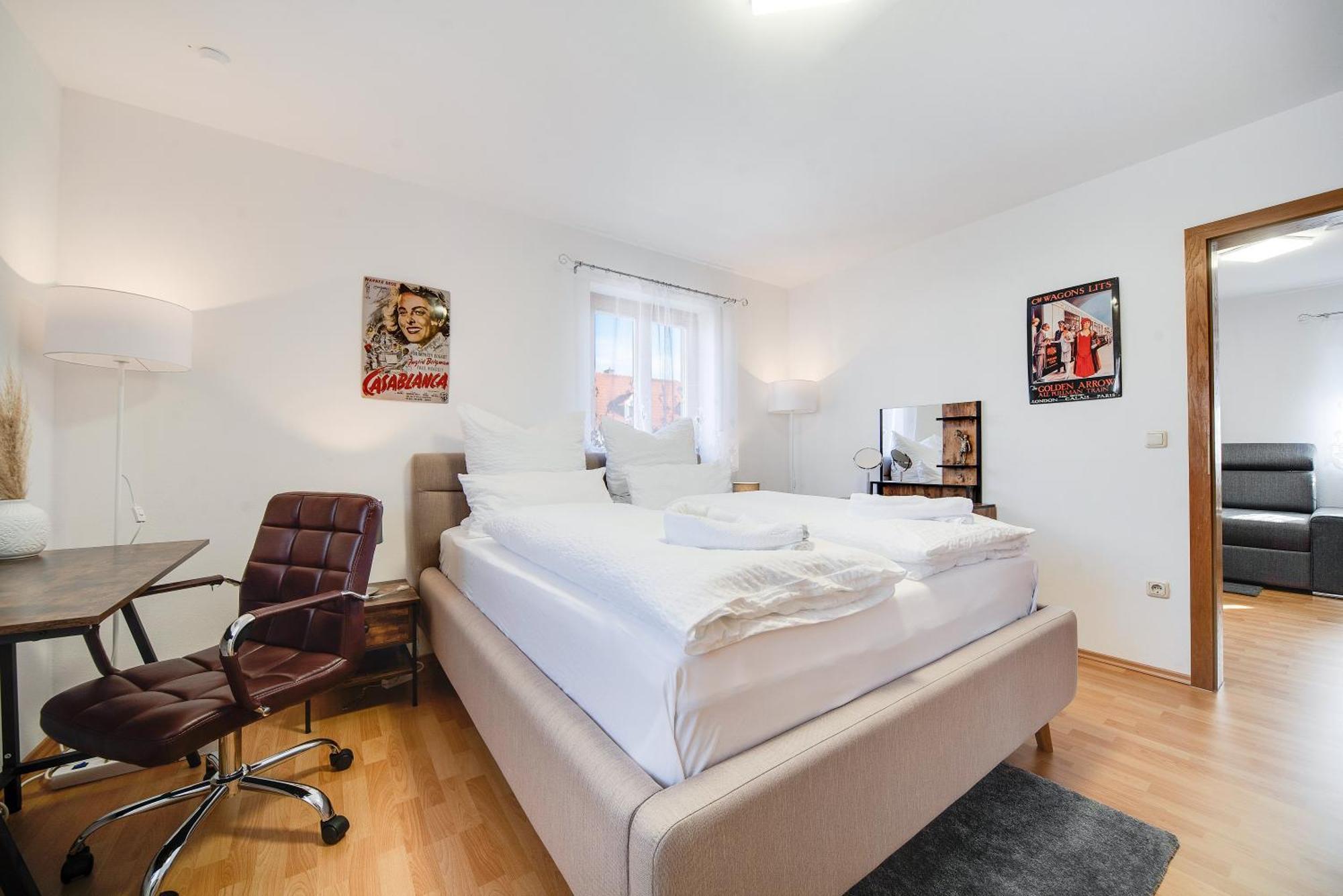 בורגהאוזן Fewo-Lavees Moderne Zentrale Fewo Nahe Omv Wacker Kliniken Burg -Eigener Eingang-Schluesselloser Check In מראה חיצוני תמונה